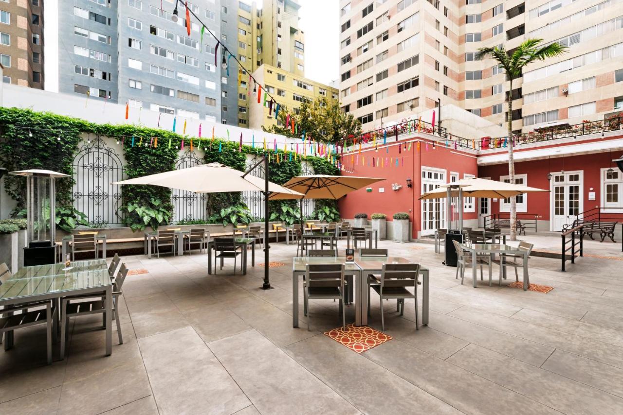 Mercure Ariosto Lima Buitenkant foto